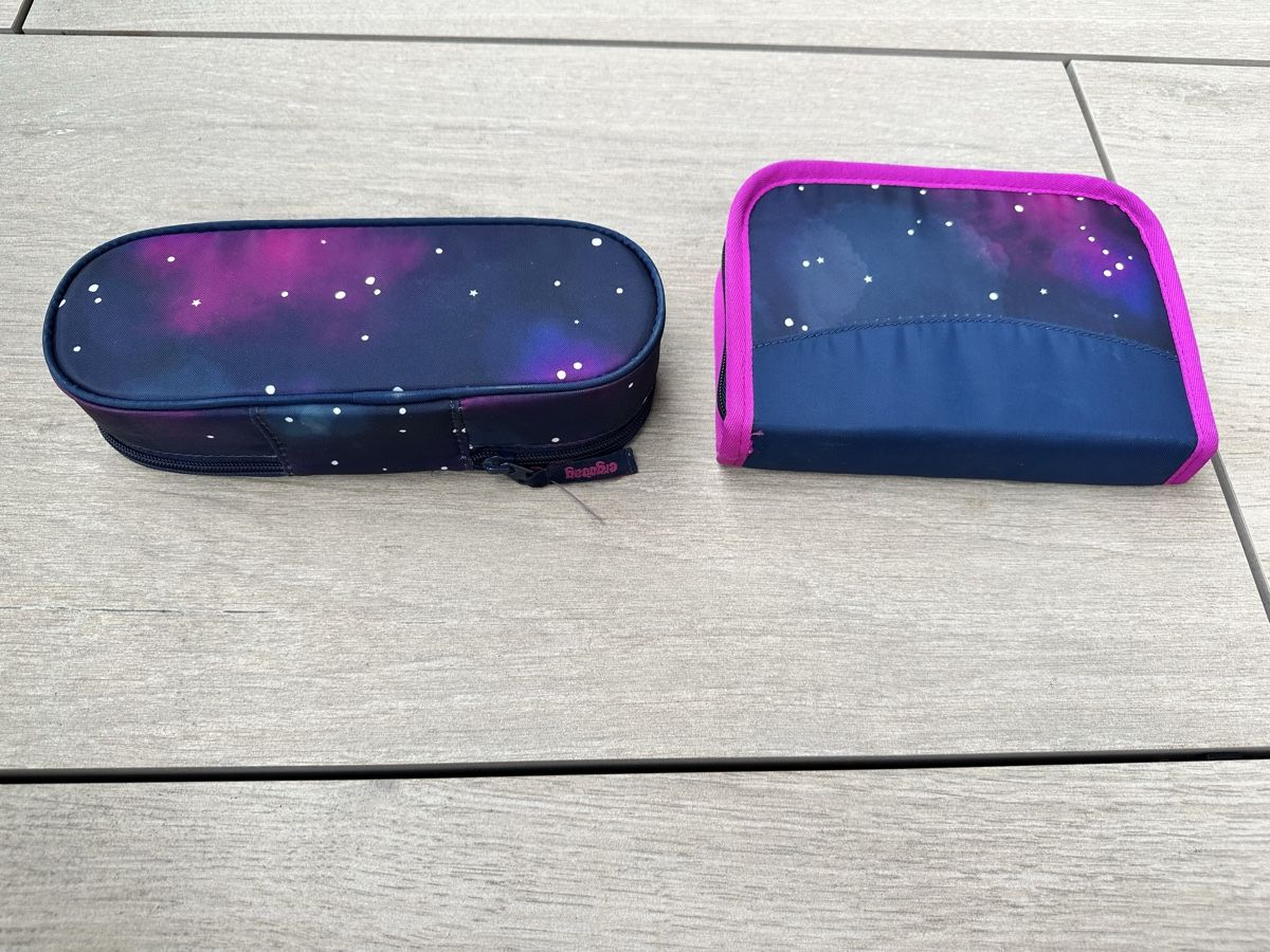 Ergobag Astucci : Ergobag Federmäppchen / Etui - Set Bärlaxy – Usato da Bäch SZ venduto da MonaBe 3