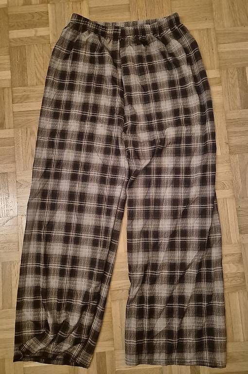 Negligees & Pyjamas: Pyjama Hose – Gebraucht aus Ettingen von mus_qx88