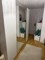Kleiderschrank weiss mit Spiegeltüren guter Zustand