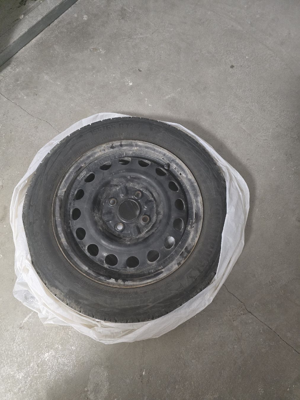 Jantes: 4 Felgen 155/65 R 14 – D'occasion à Rorschach par kad_6y9r 1