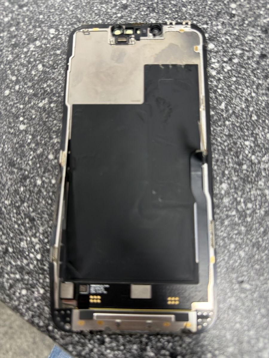 Apple Telefoni cellulari / Smartphones: iPhone 13 Pro original - écran uniquement endommagé – Difettoso da Bulle venduto da Nghost 1