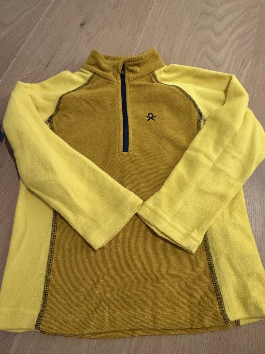 Maglioni & Felpe: Fleece-Pulli, Grösse 104 – Usato da Rümlang venduto da zflyfa0001