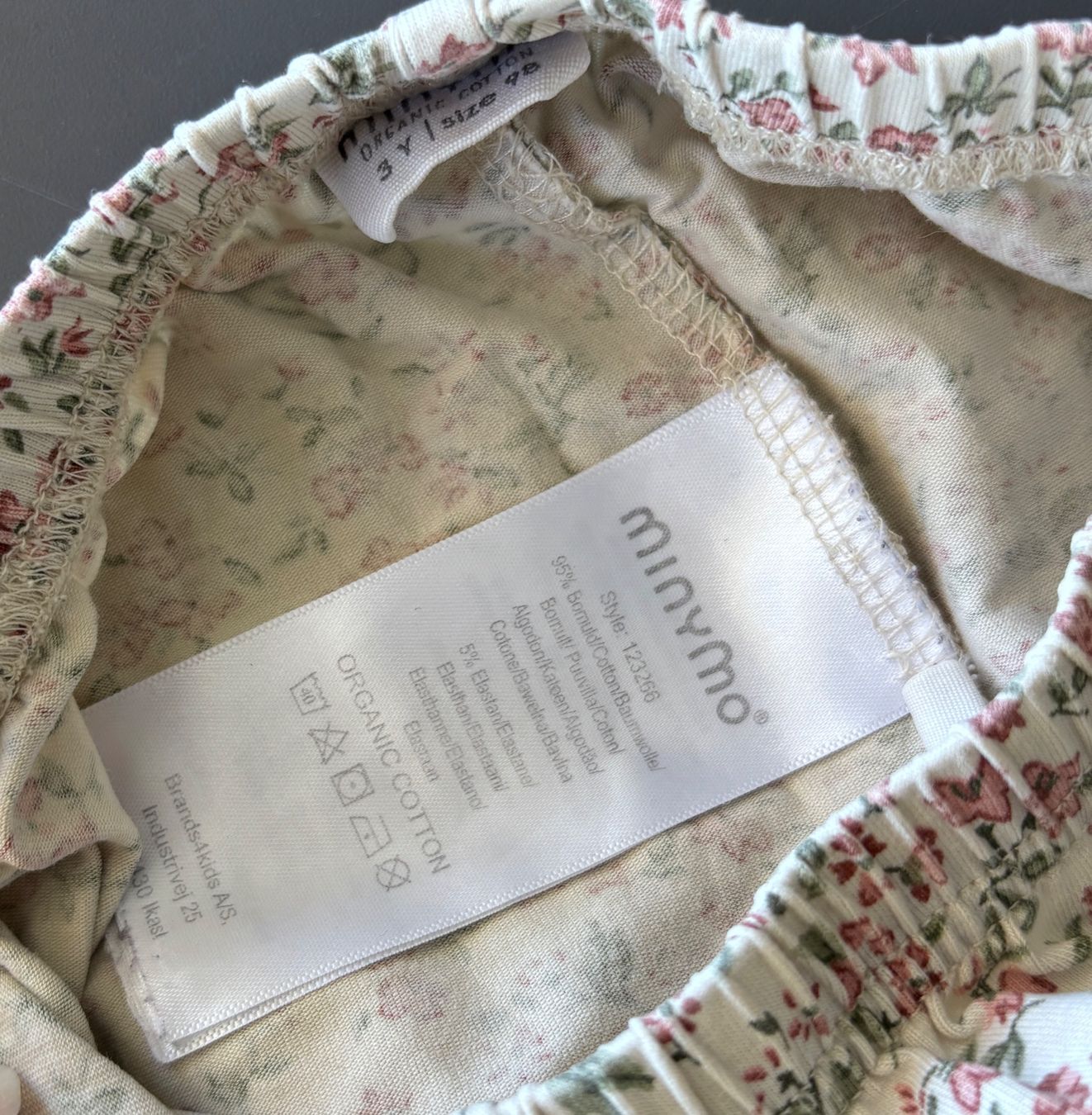 Pyjamas & Ähnliches: Minymo bio Baumwolle Pyjamas , Grösse 98 – Gebraucht aus Brugg AG von tsannen 4