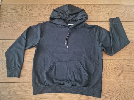 Kapuzenpullover schwarz Grösse M top Zustand