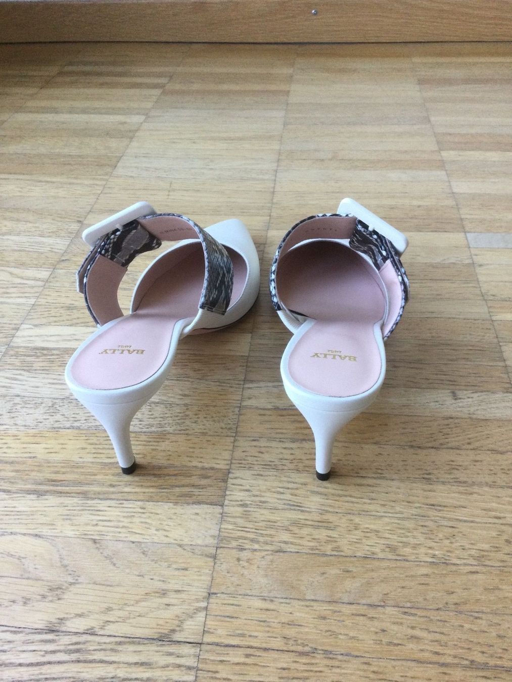 Bally Scarpe da donna: Bally Pumps, Gr 37 NEU – Nuovo e nell'imballaggio originale da Zürich venduto da VorlonShadow 2