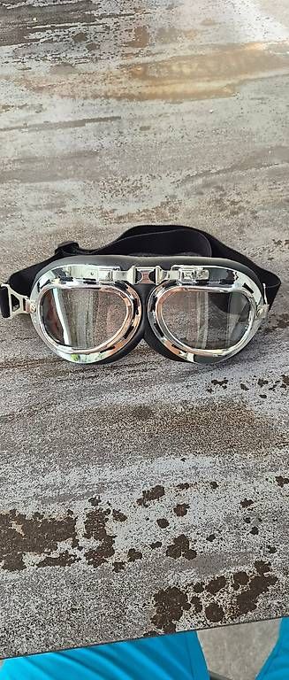 Brillen & Gläser: Coole Motorradbrille – Gebraucht aus Dietikon von Agiraffe
