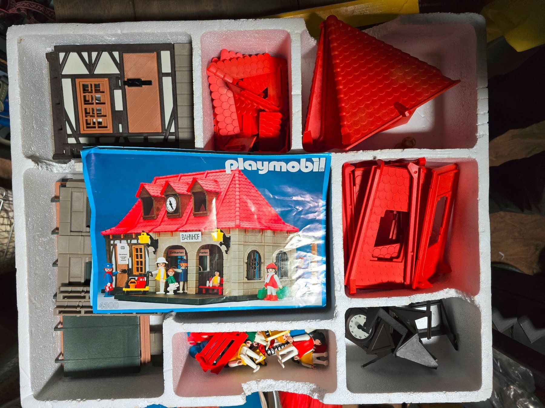 Giocattoli: PLAYMOBIL BAHNHOF. – Usato da Wald AR venduto da Bossi54