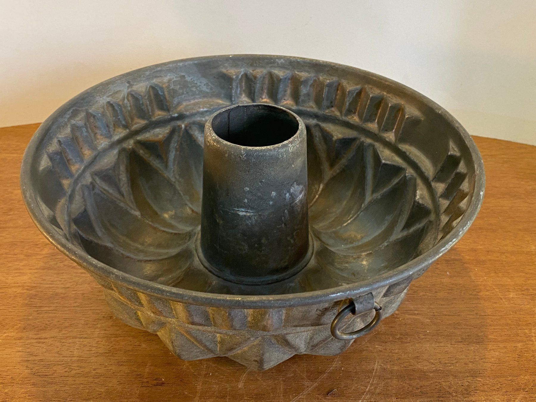 Teglie da forno: Antike Backform Kuchenform aus Kupfer – Usato da Schaffhausen venduto da vintageville 2