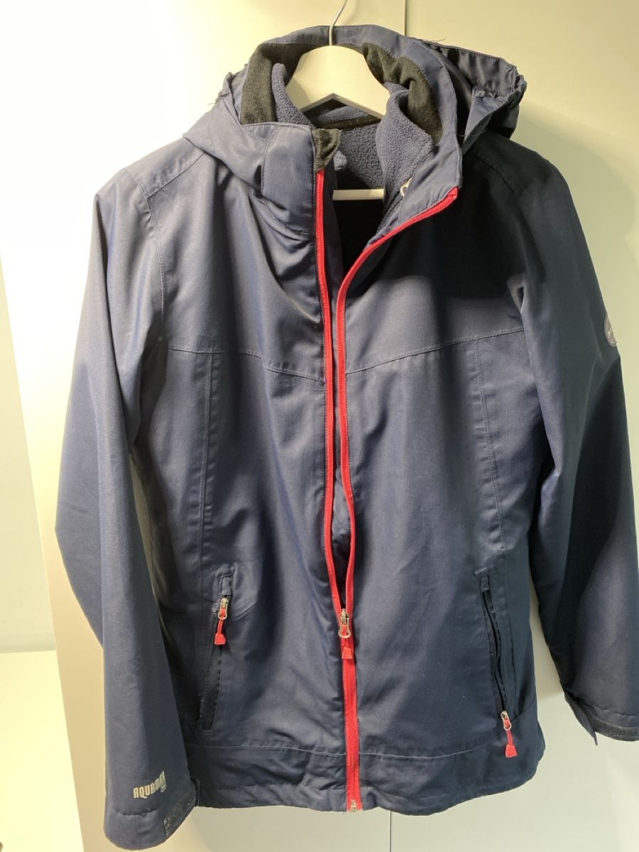 Mckinley Vestes: Mckinley Winterjacke, Grösse 36 – D'occasion à Dübendorf par feusiedi 2