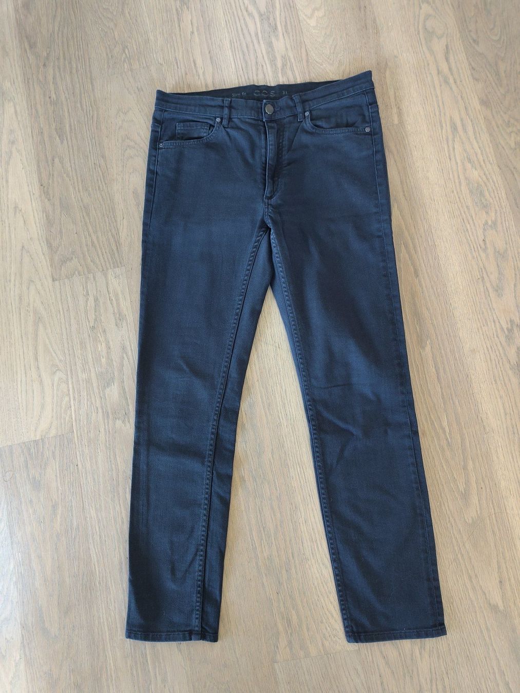 Cos Jeans: Jeans von COS, Slim fit, Gr. 31 – Usato da Zürich venduto da ste_58hs