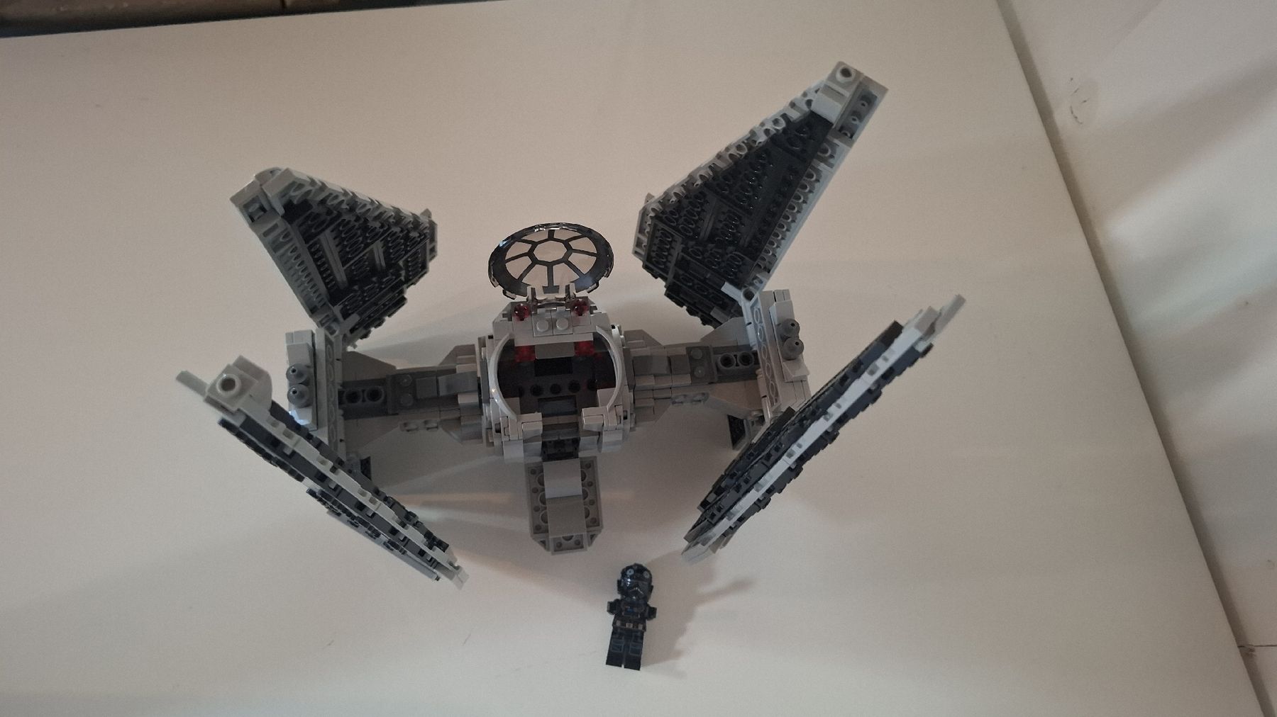 Lego Spielzeuge: Lego Star wars Tie interceptor – Gebraucht aus Pfäffikon ZH von dahlia86
