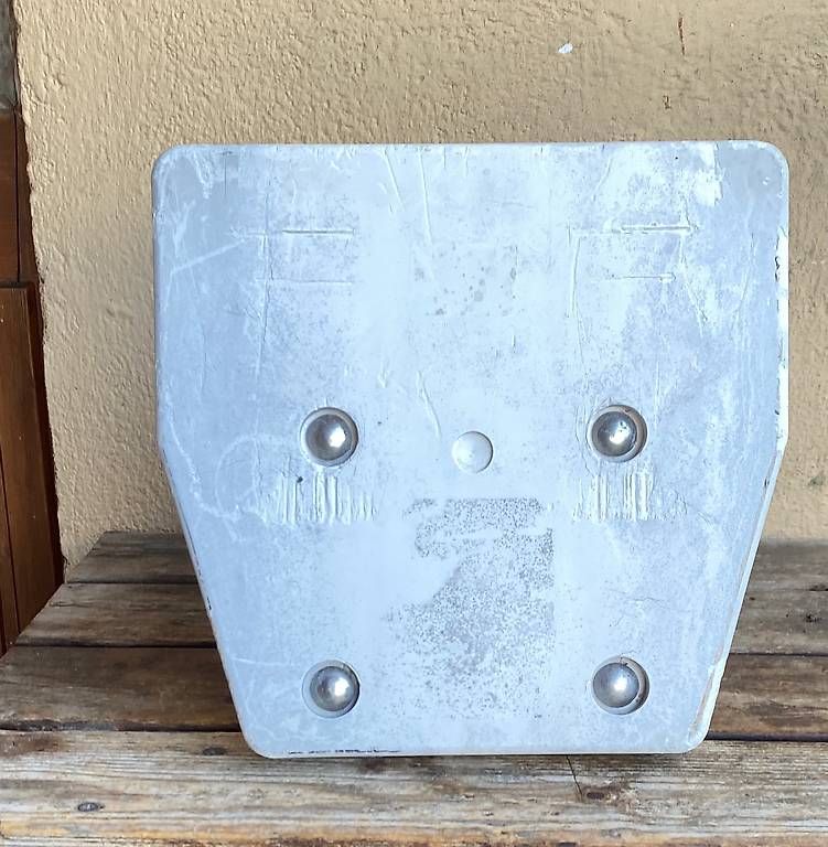 Tavole da surf e di nuoto: Chaise moteur hors-bord – Usato da Troistorrents venduto da apremand