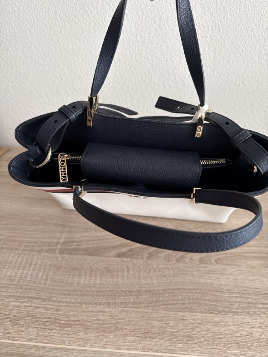 Tommy Hilfiger Borse da donna: Tommy Hilfiger Tasche neu  – Nuovo e nell'imballaggio originale da Winkel venduto da mon_2p6w 2