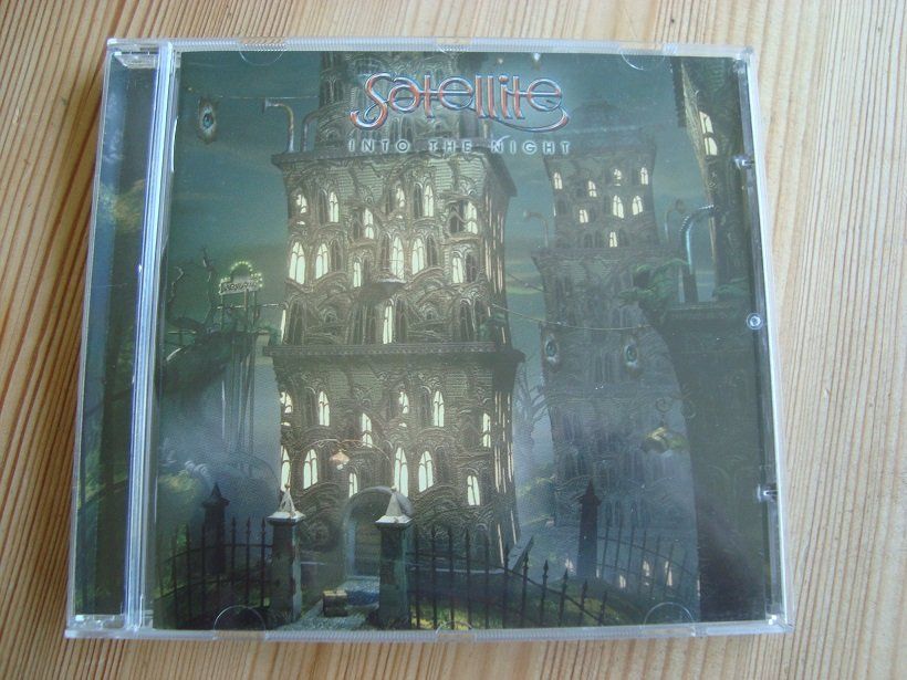 CD: SATELLITE   Into The Night – Usato da Othmarsingen venduto da Smallsoldier