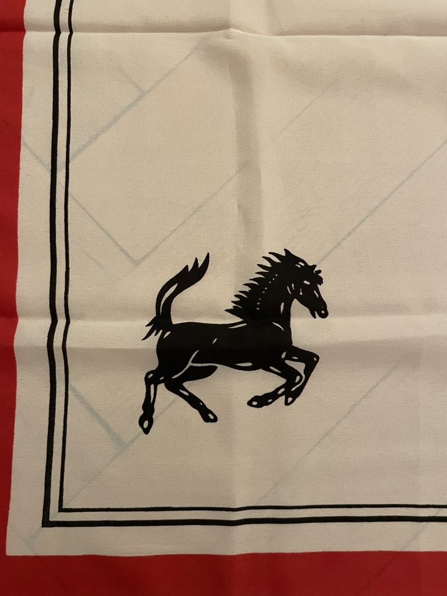 Foulard & Sciarpe: Foulard Ferrari vintage, seta. – Usato da Pura venduto da ndo_6zqx 2