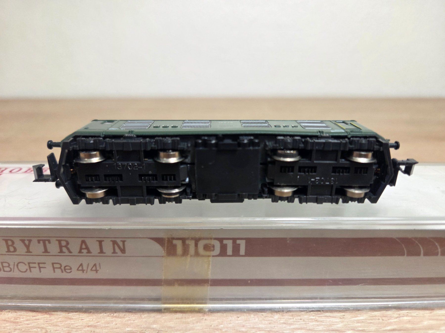 Hobbytrain Modellini di ferrovie: Hobbytrain N 11011 E-Lok 10026 SBB – Usato da St-Aubin-Sauges venduto da Lo_Go 5