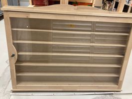 H0 oder N Sehr schöne Holz Vitrine mit Beleuchtung 107 x 78