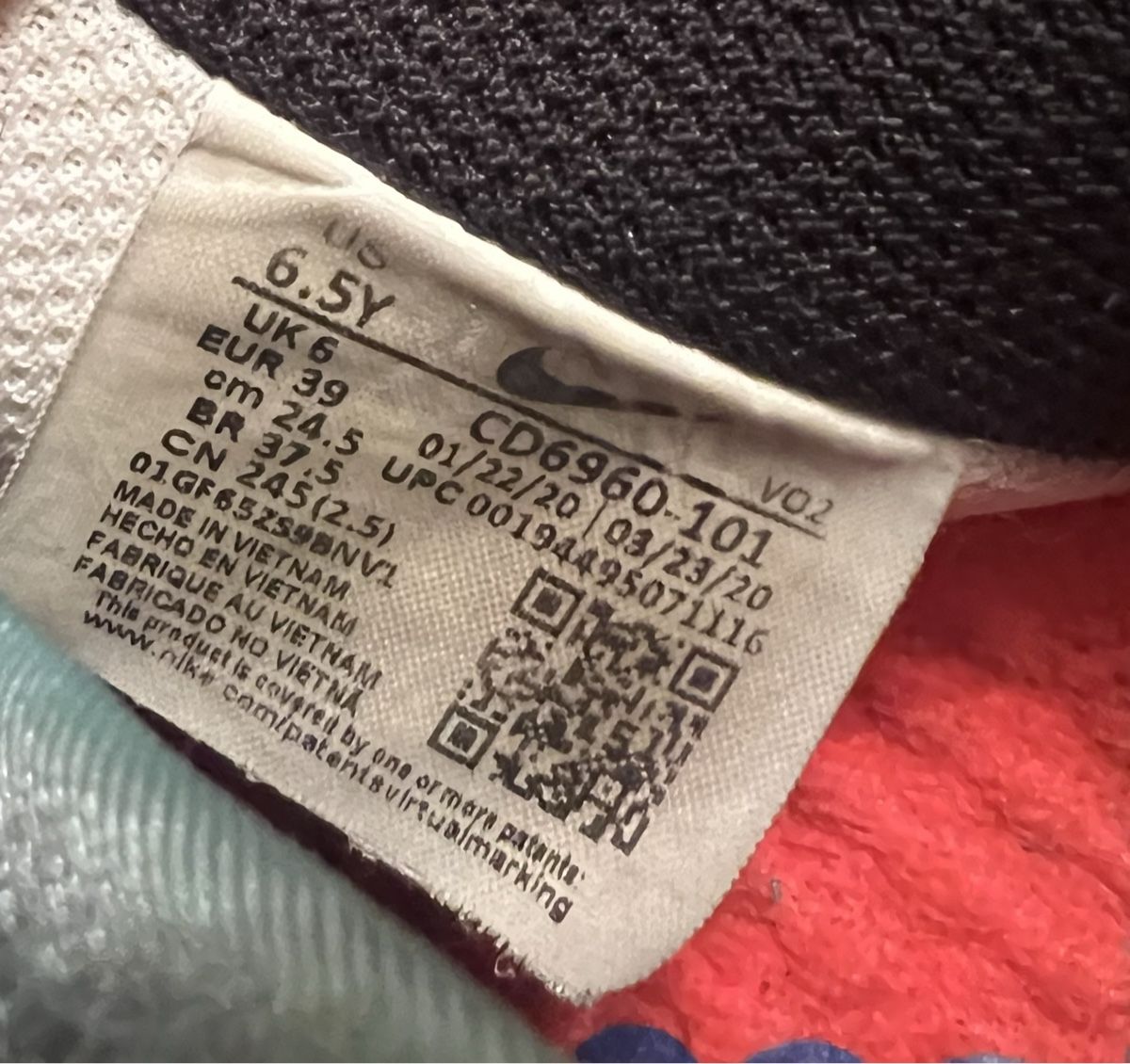Nike Chaussures hommes: Nike Air Force 1 React – D'occasion à Opfikon par Luis144 3