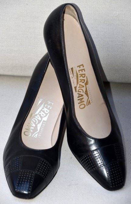 Salvatore Ferragamo Scarpe da donna: Schuhe / Chaussures Salvatore Ferragamo . 38 – Usato da Collonges venduto da Auganien 2