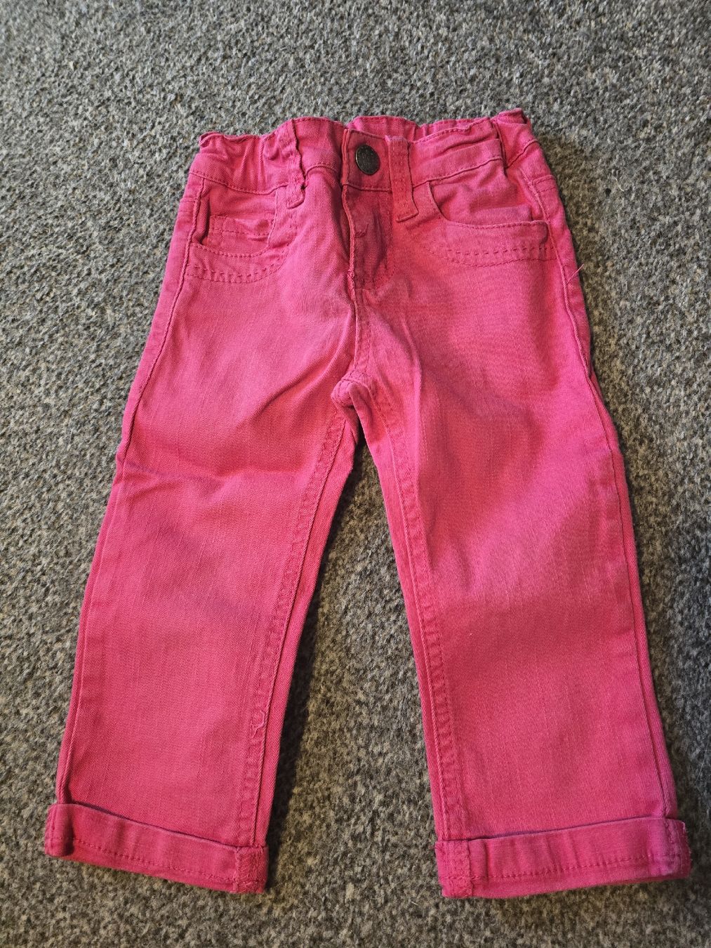 Pantaloni: Pinke Sommer capri Jeans, Grösse 104 – Usato da Unterentfelden venduto da Panda-87