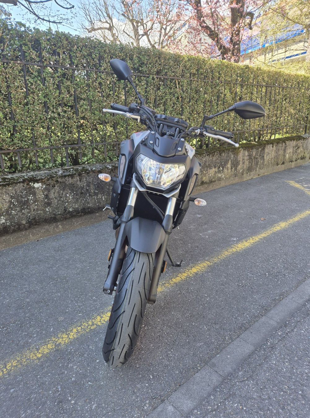 Yamaha Strada: YAMAHA MT-07 ABS (35kW) – Usato da Yverdon-les-Bains venduto da MotoMark 3