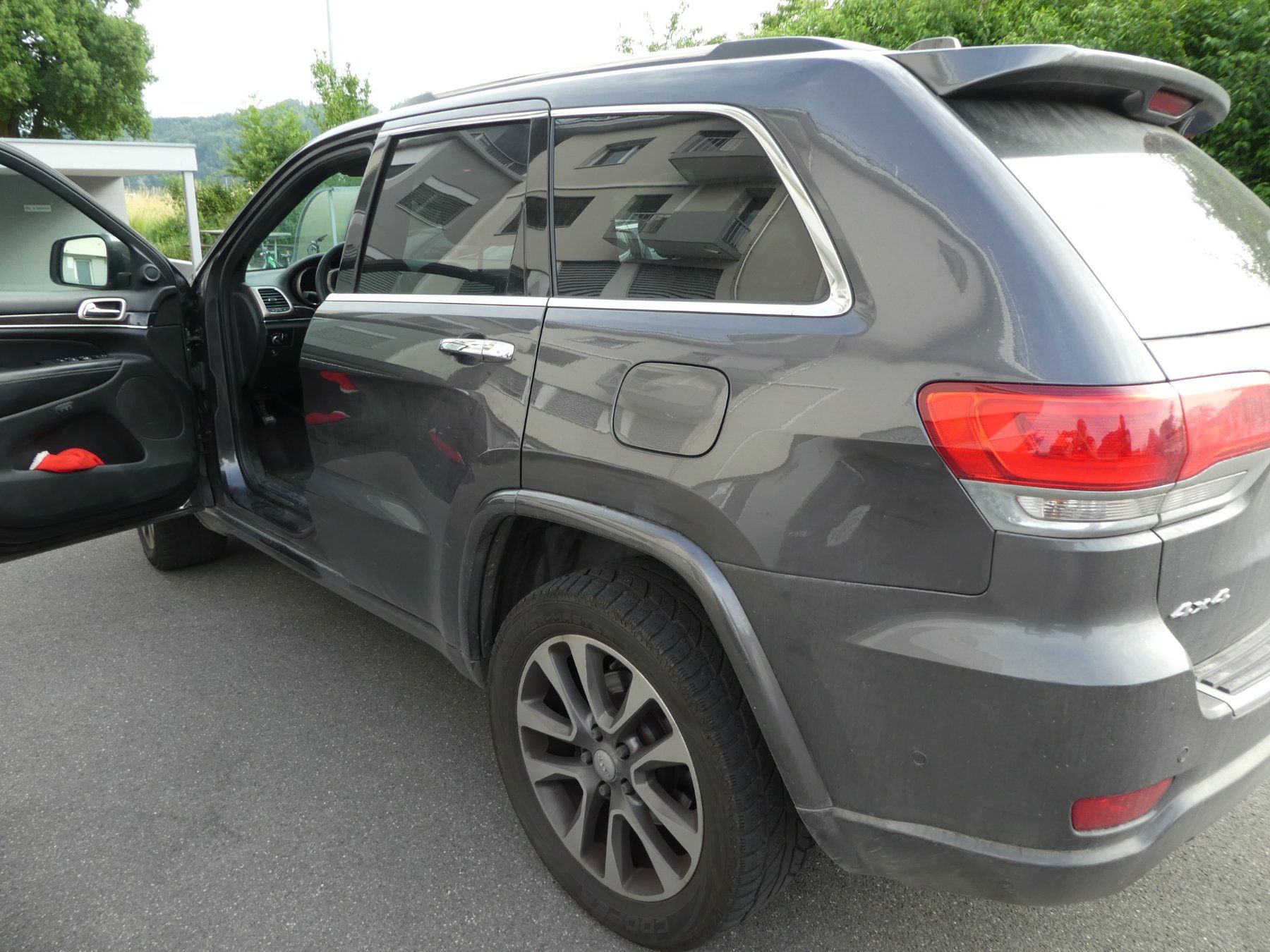 Jeep Autos: Jeep GrandCherokee CRD – Gebraucht aus Dagmersellen von Betreibungsamt_DWW 7