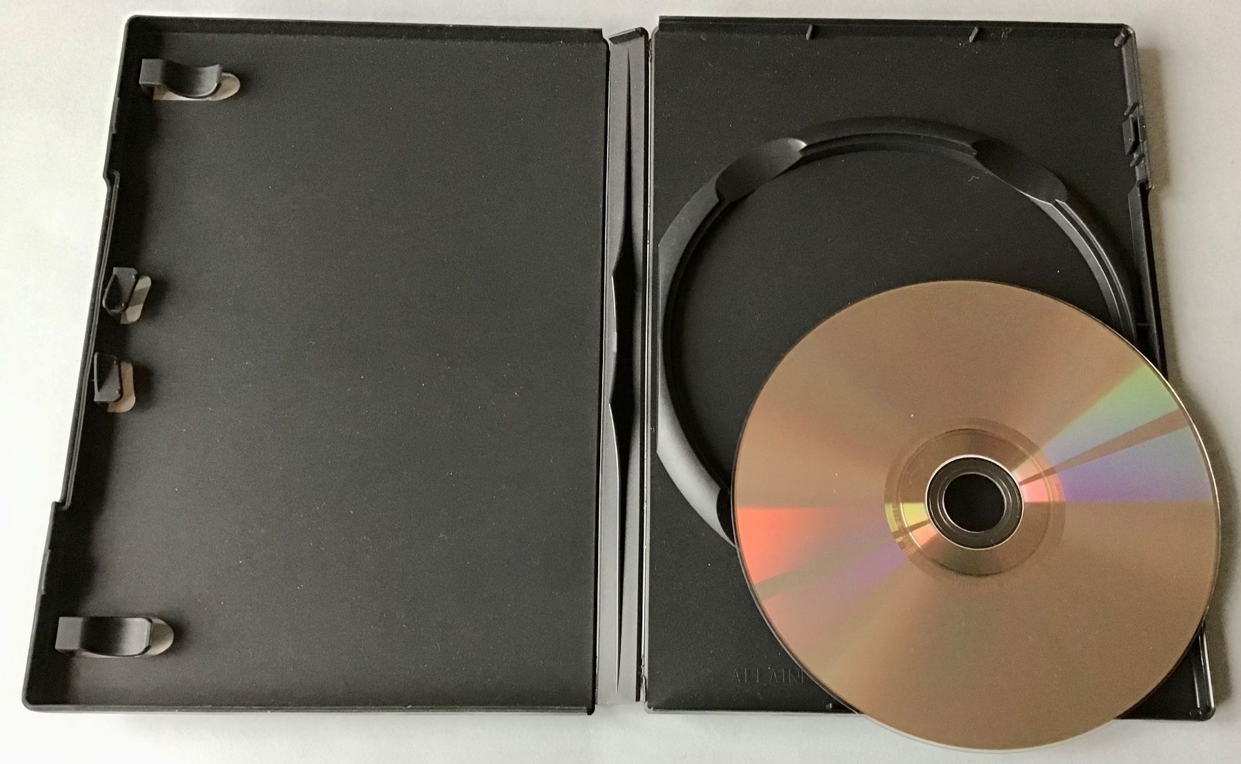 Tutti i DVDs: DVD: WICKIE und die starken Männer – Usato da Bubendorf venduto da Alpenheidi 3