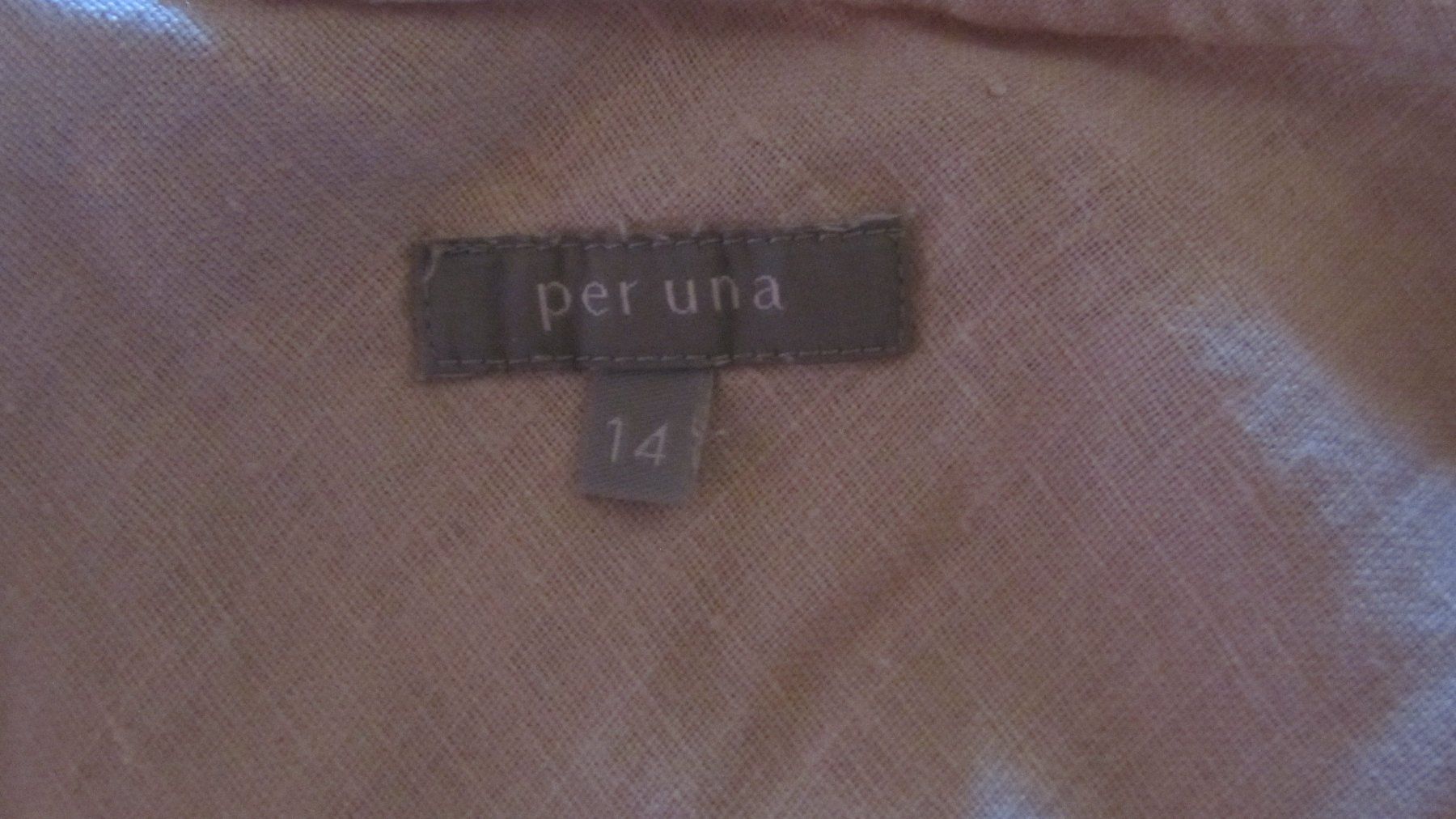 Top: Jolie blouse beige en lin – Usato da Oberried FR venduto da berg04 4