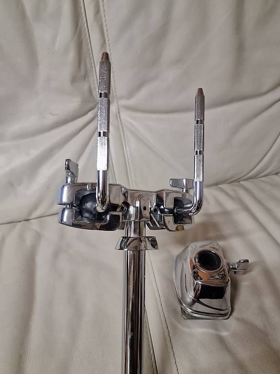 Strumenti musicali: Mapex Doppel Tom Halter mit Bass Drum Mount – Usato da Mur (Vully) FR venduto da Bigwhite 3