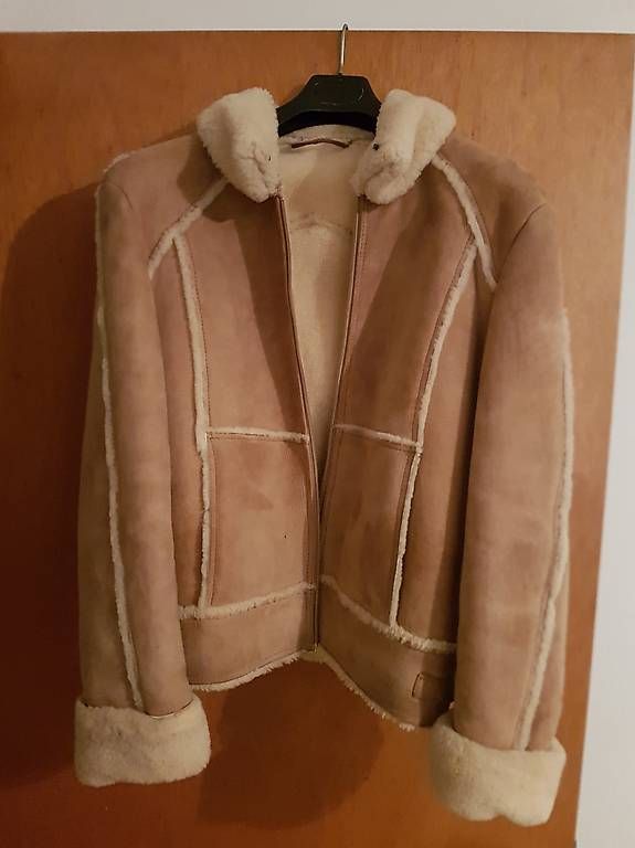 Giacche: Winterjacke – Usato da Horgen venduto da Cule19