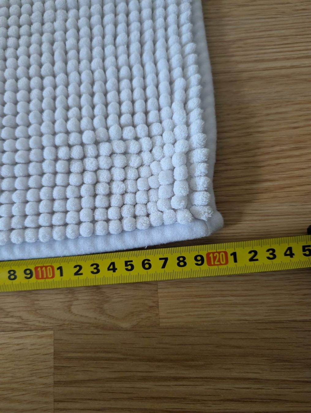 Tappeti: Badeteppich weiss 120x70cm – Usato da Winterthur venduto da Arkadii 6