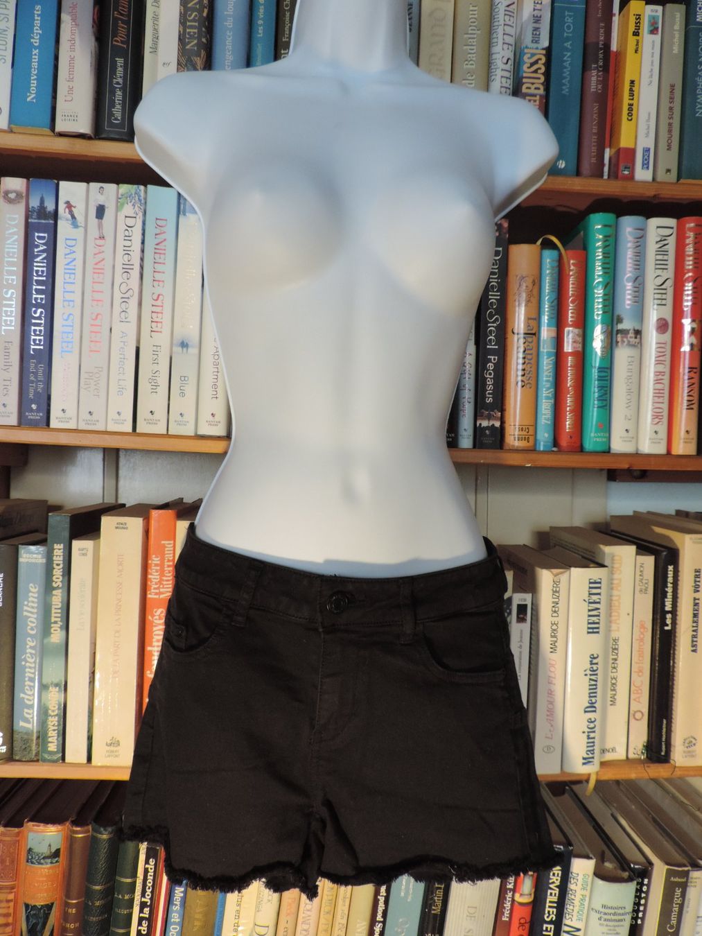 Pull&Bear Pantaloni: short noir stretch Pull & Bear – Usato da Genève venduto da Axelle333 6