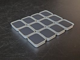 CARAN D'ACHE Deckfarben - Schwarz (12 Stück)