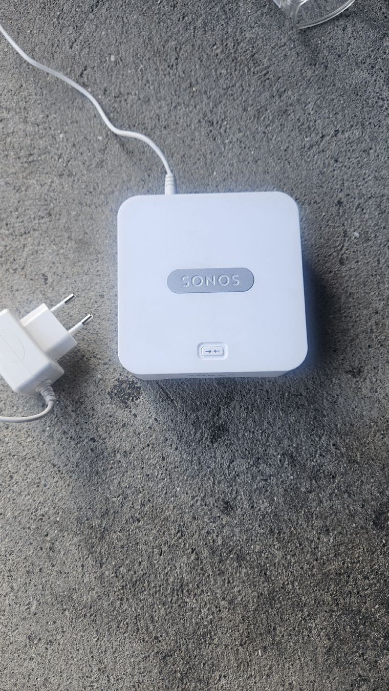 Sonos Systèmes audio & multimédias: Sonos Bridge Network  with Power Supply Unit – Défectueux à Sachseln par laz_65cg