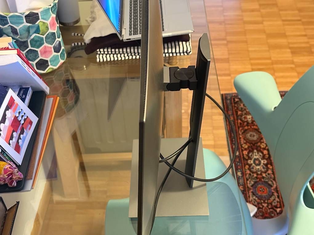 Monitore: Monitor Display Dell Ultrasharp 24 Pollici – Gebraucht aus Besazio von zuccolon 3