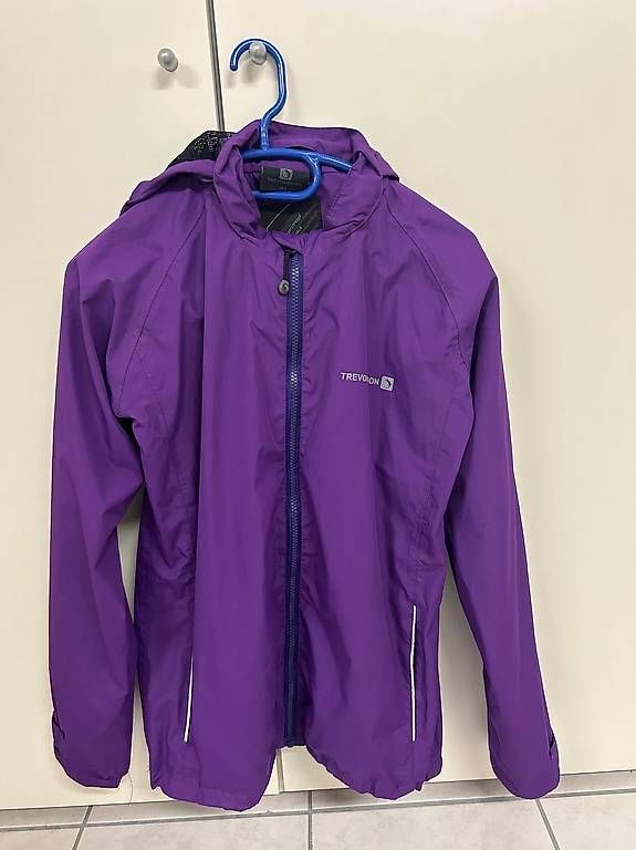 Trevolution Giacche & Cappotti: Trevolution Regenjacke Grösse 164 – Usato da Reiden venduto da sarinaaaaa23 1