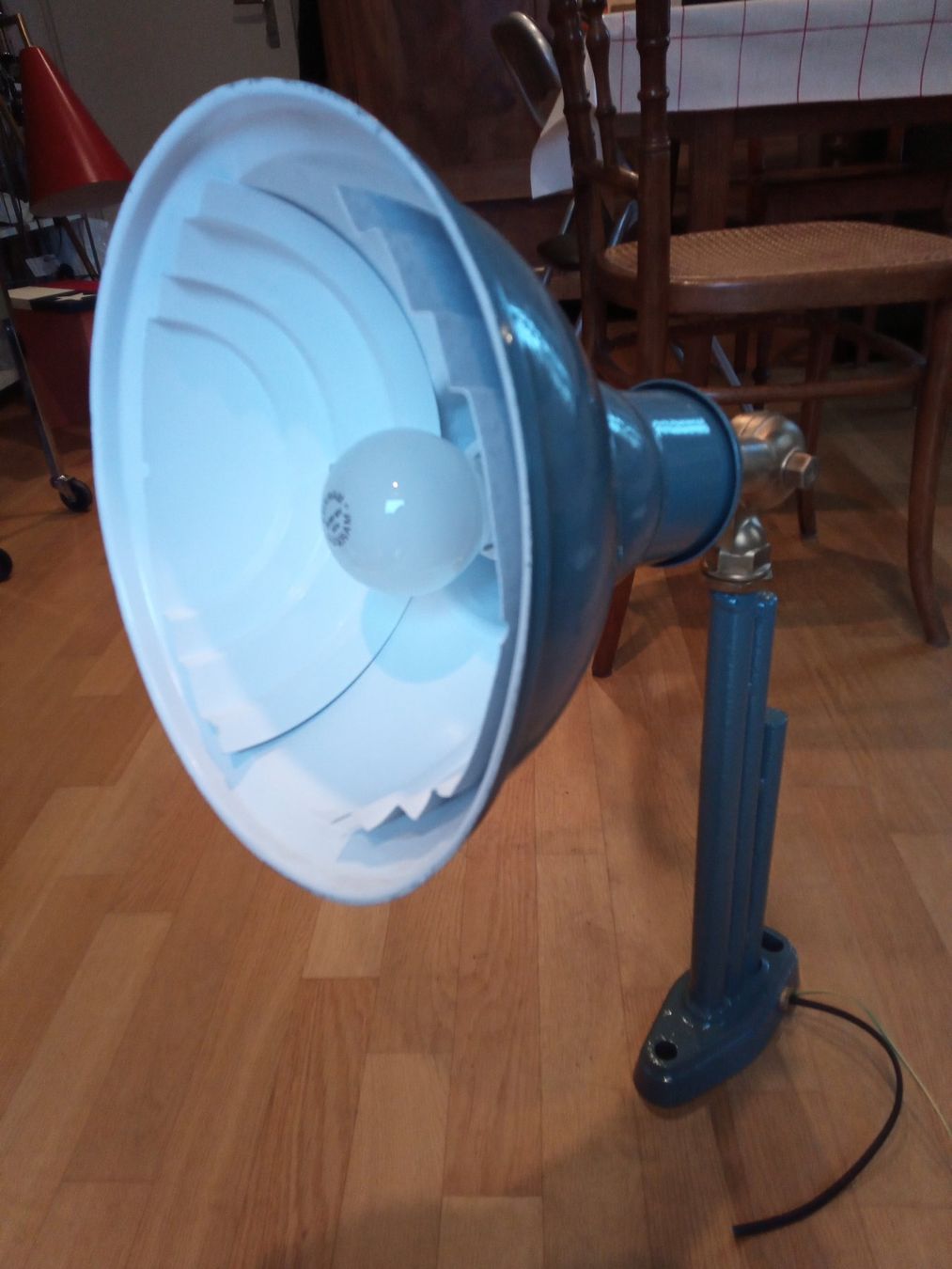 Lampade: Vintage Industrie Aussen Weg- Wandleuchte – Usato da Zürich venduto da edi_c2m6 5