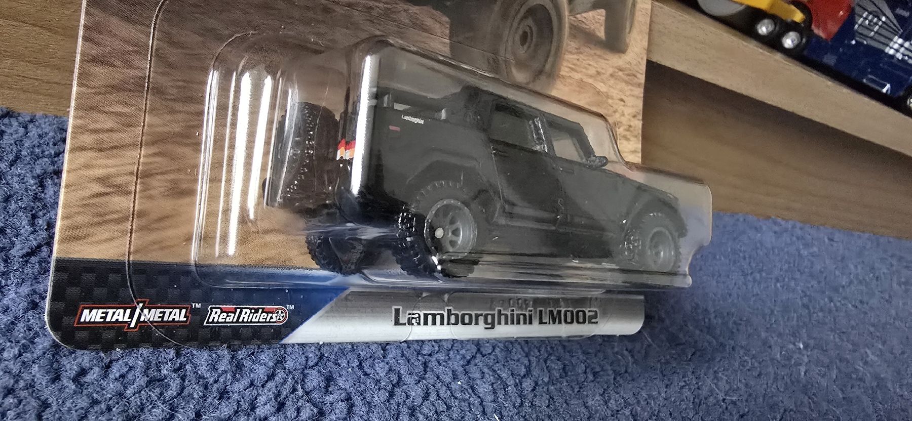 Lamborghini Modellautos: Lamborghini LM002 – Neu und originalverpackt aus Merligen von SwissMini27 2
