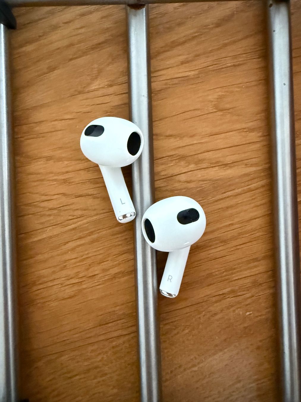 Apple Kopfhörer: APPLE AirPods 3 – Gebraucht aus Lausanne von Nine1982 9