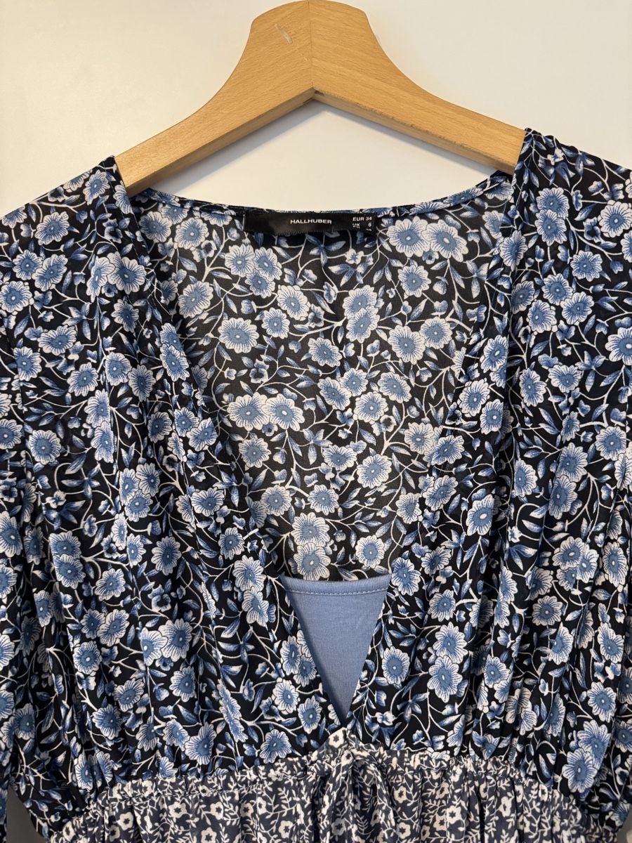 Hallhuber Vestiti: Hallhuber Kleid mit Blumenmuster Grösse 34 – Nuovo (secondo la descrizione) da Flumenthal venduto da Krajan 2