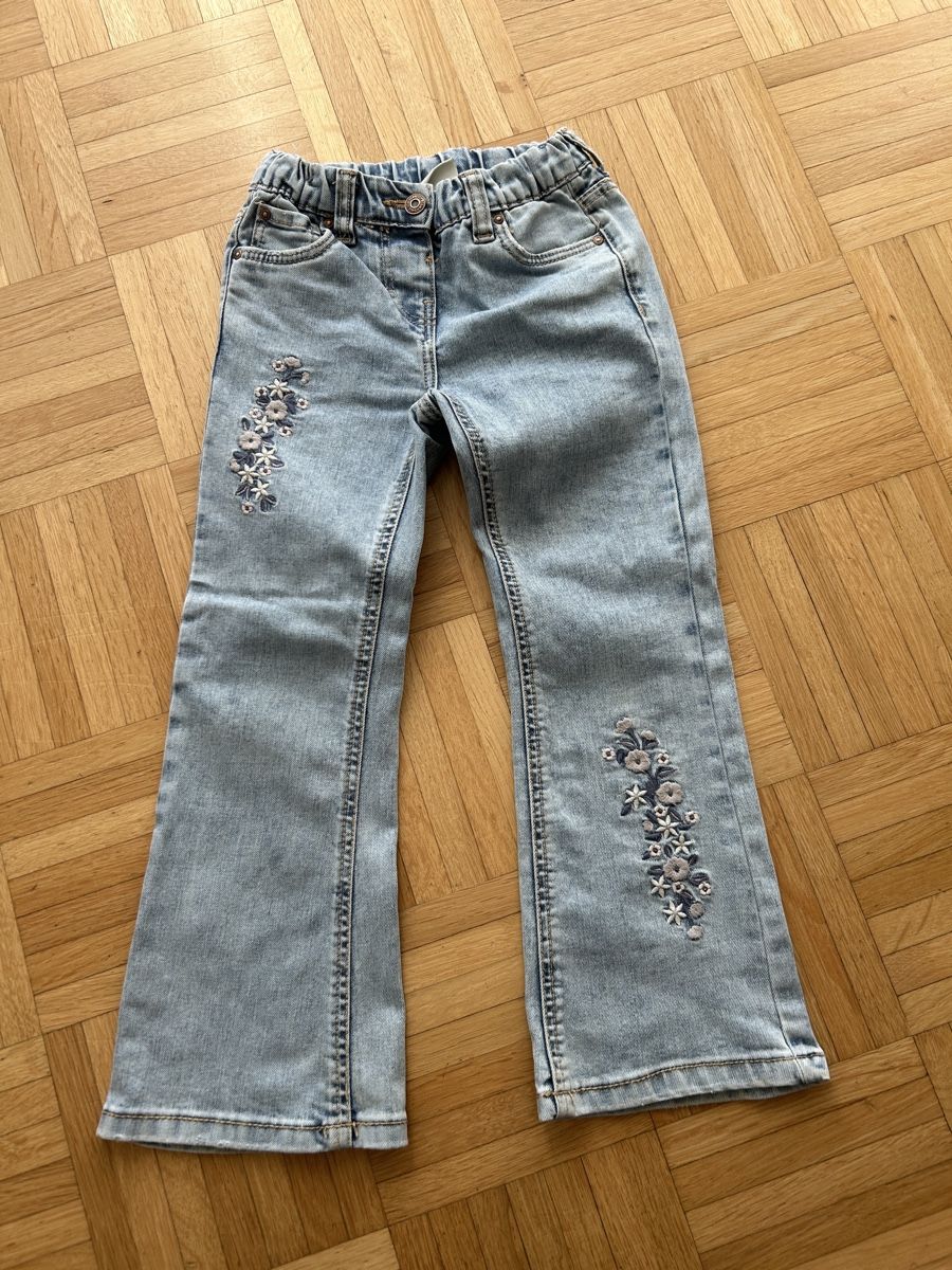 Pantaloni: Jeanshose C&A, Grösse 110 – Usato da Engelburg venduto da Quinti15
