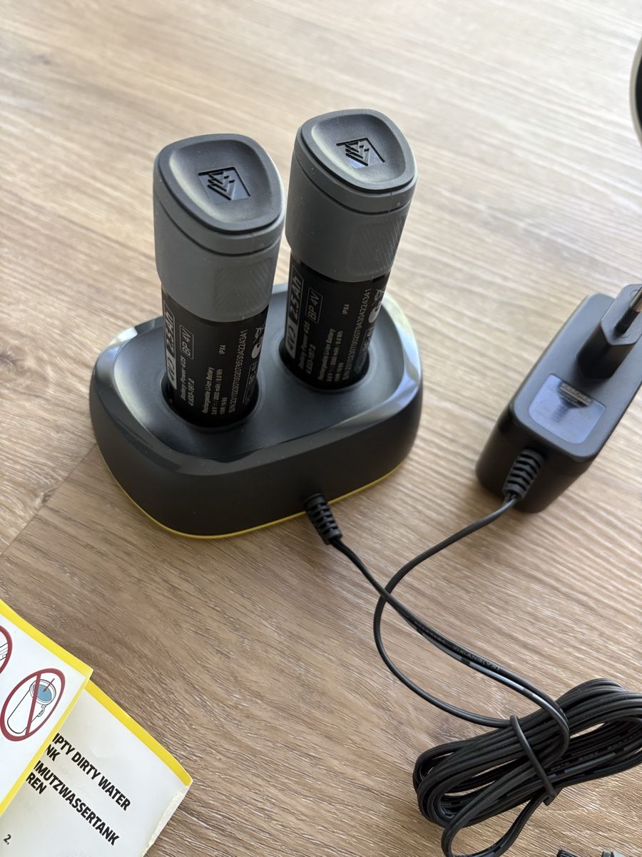 Kärcher Idropulitrici ad alta pressione: Kärcher Hartbodenreiniger – Nuovo (secondo la descrizione) da Urtenen-Schönbühl venduto da Stomps 4