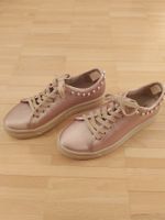 Zara Sneaker mit Perlen Satin Grösse 38