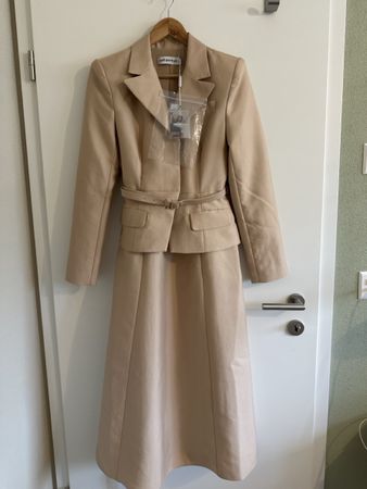 Self-Portrait Beige Skirt Suit Size 38 new with tags