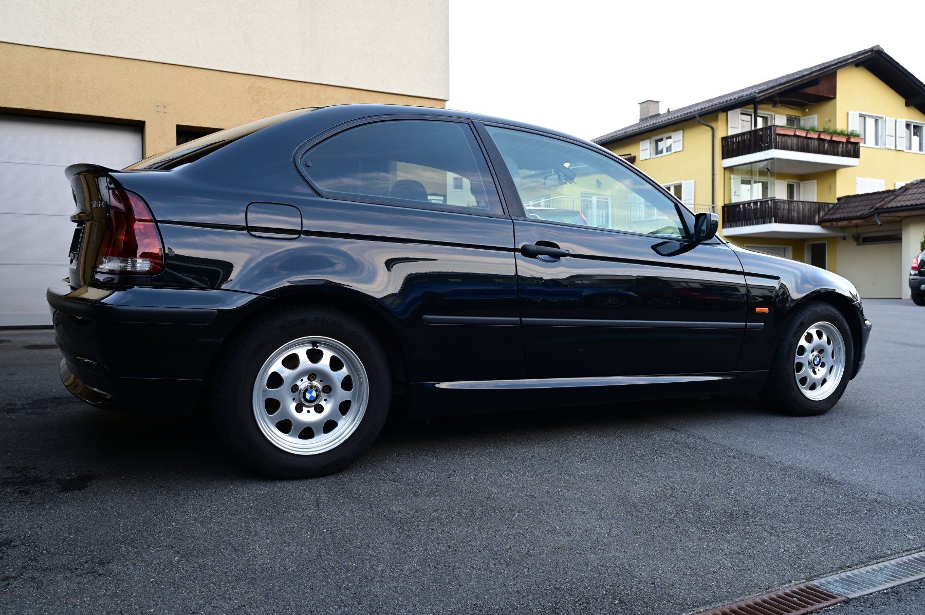 BMW E46 316i Compact (Defekt) in Schachen LU für CHF 398 – nur Abholung ...