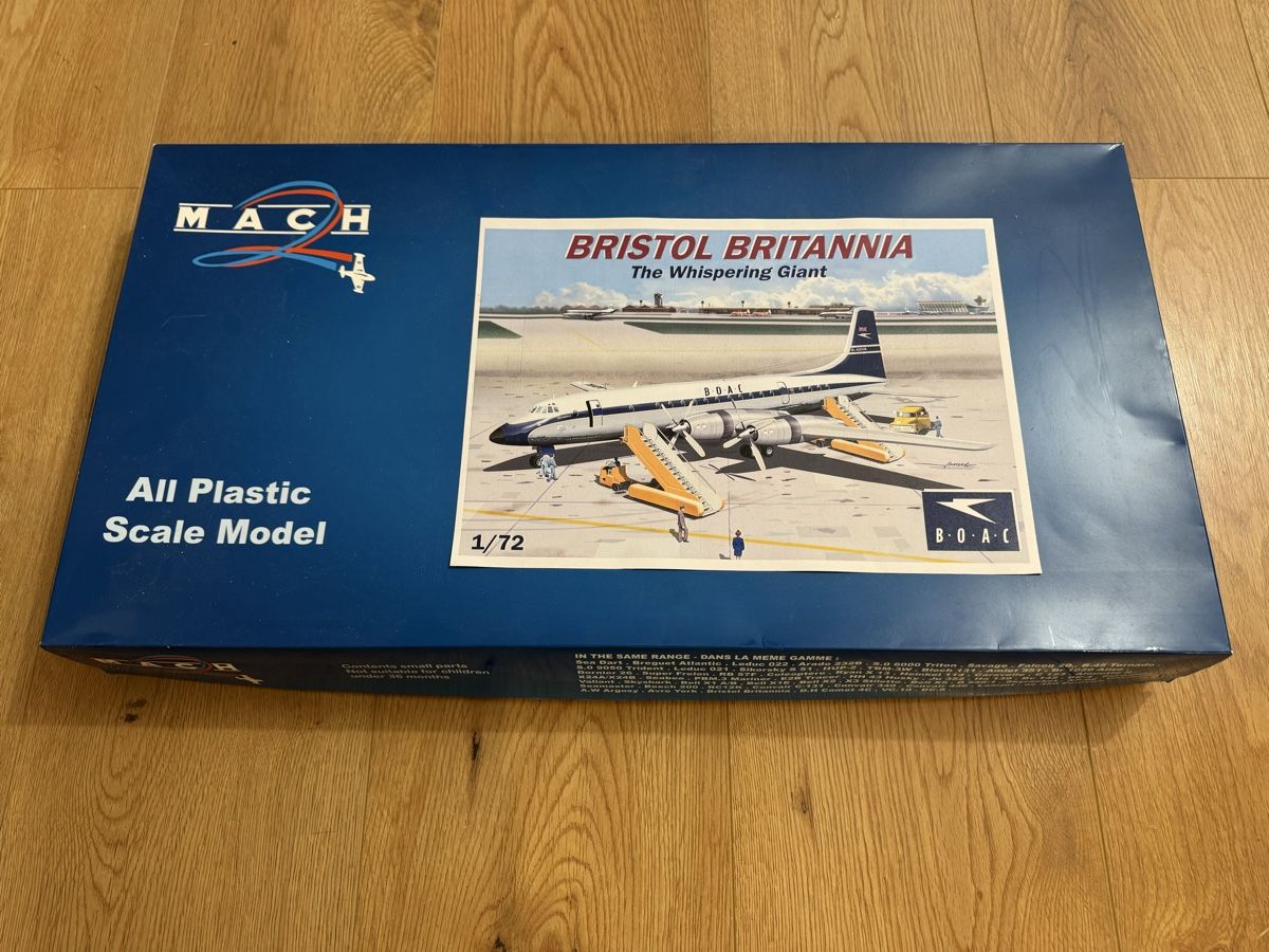 Kits de montage: Bristol Britannia 1/72 – Neuf avec emballage d'origine à Bachs par stageo