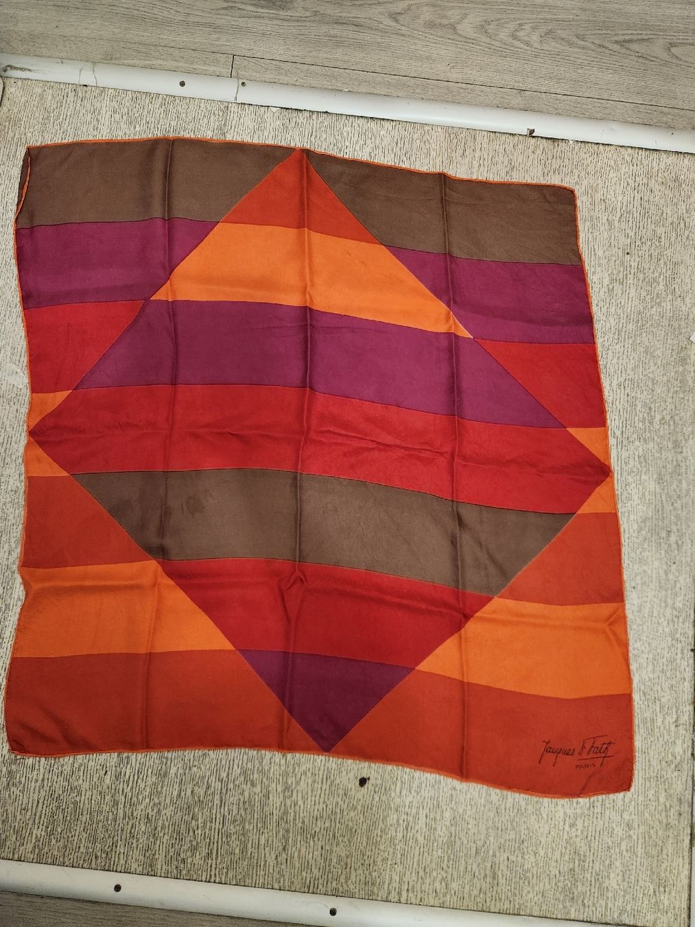 Foulard & Sciarpe: Foulard Jacques Fath soie multicolore – Usato da Niedergösgen venduto da Eva2410