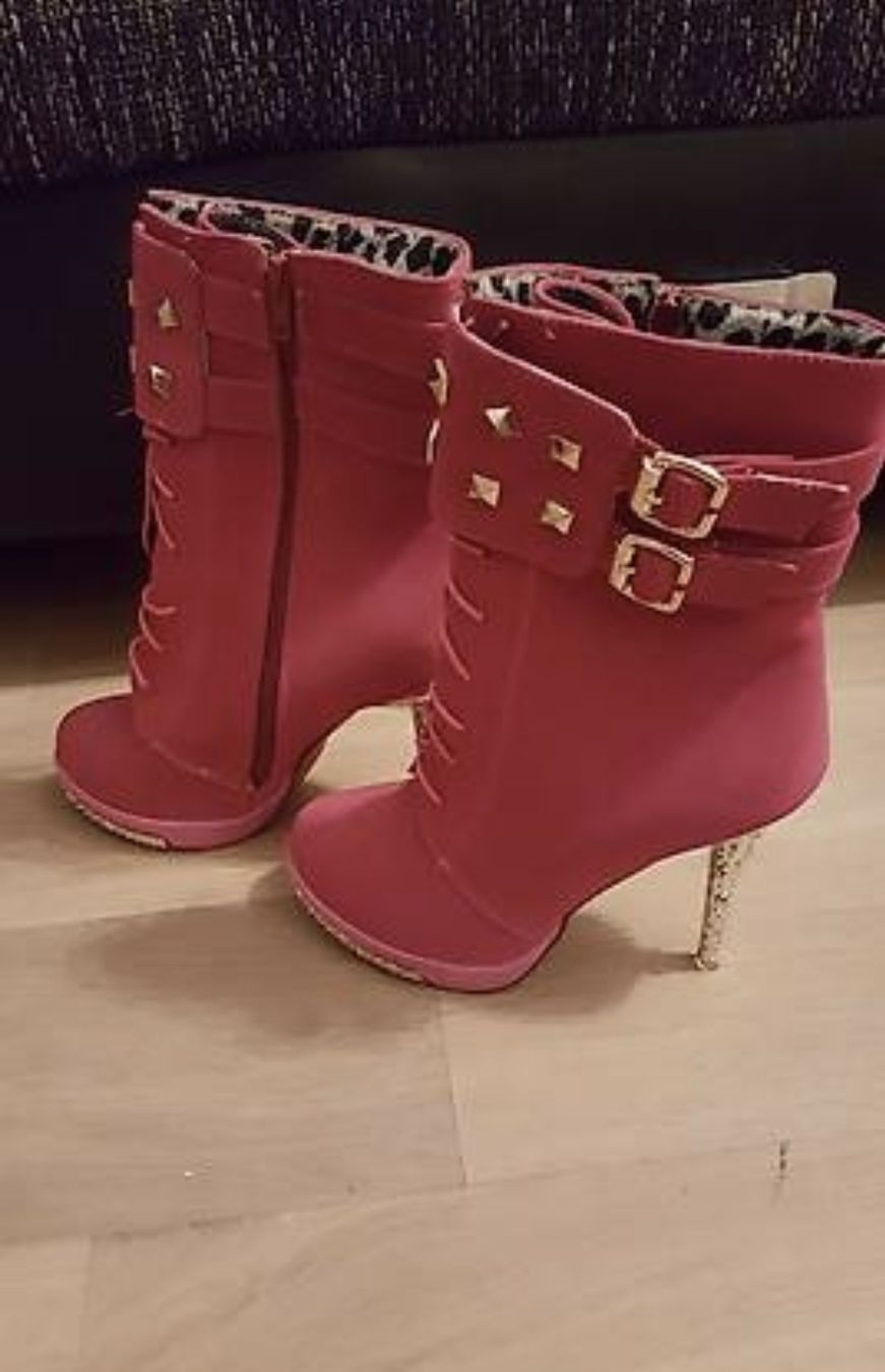 Scarpe da donna: NEU Stiefeletten pink Grösse 37 – Nuovo (secondo la descrizione) da Uster venduto da Mooreas 1