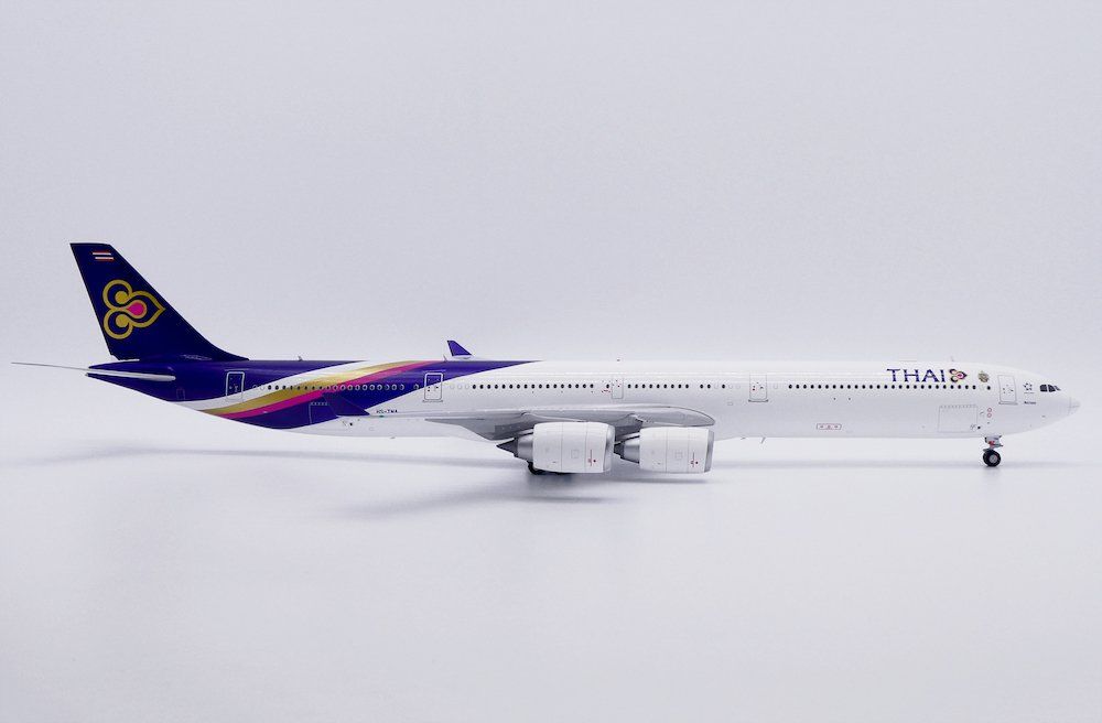 Airbus Kit di modellismo & Modellini statici: A340-600 THAI Airways – Nuovo e nell'imballaggio originale da Morges venduto da iljamuromez 1