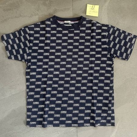 T-Shirt Tommy : taille S ou 176, état neuf